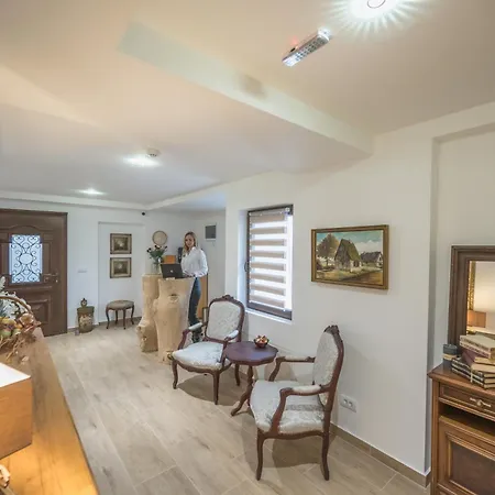 Lecic Lejlighedshotel 4*