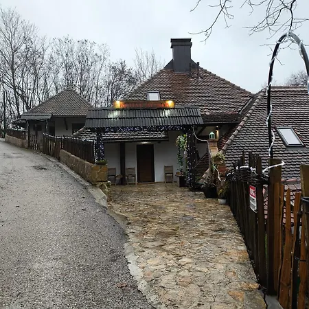 Lecic Aparthotel *